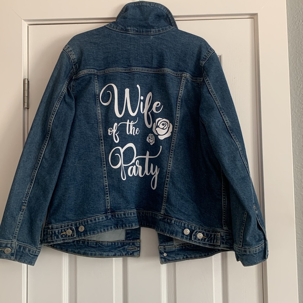 NWT Levi Strauss Jean Jacket Women’s 2X - Bride Wedding “Wife of the Party”